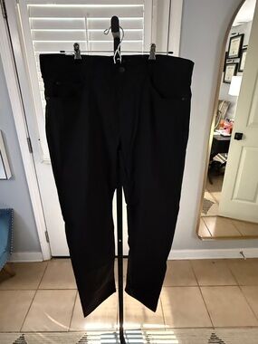 Men's Classic Black Chino Pants
